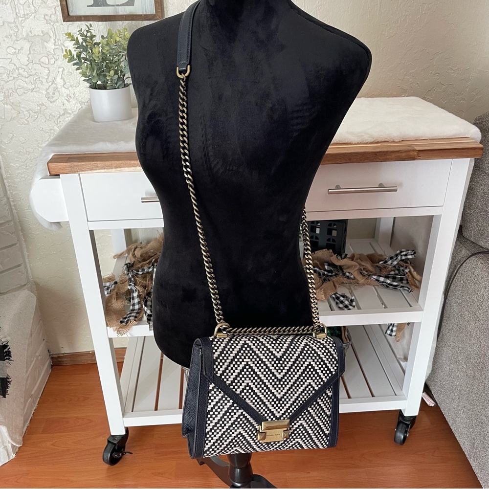 Michael Kors Chevron Woven Patterned Two Way Shoulder Or Crossbody Purse - Picture 3 of 16